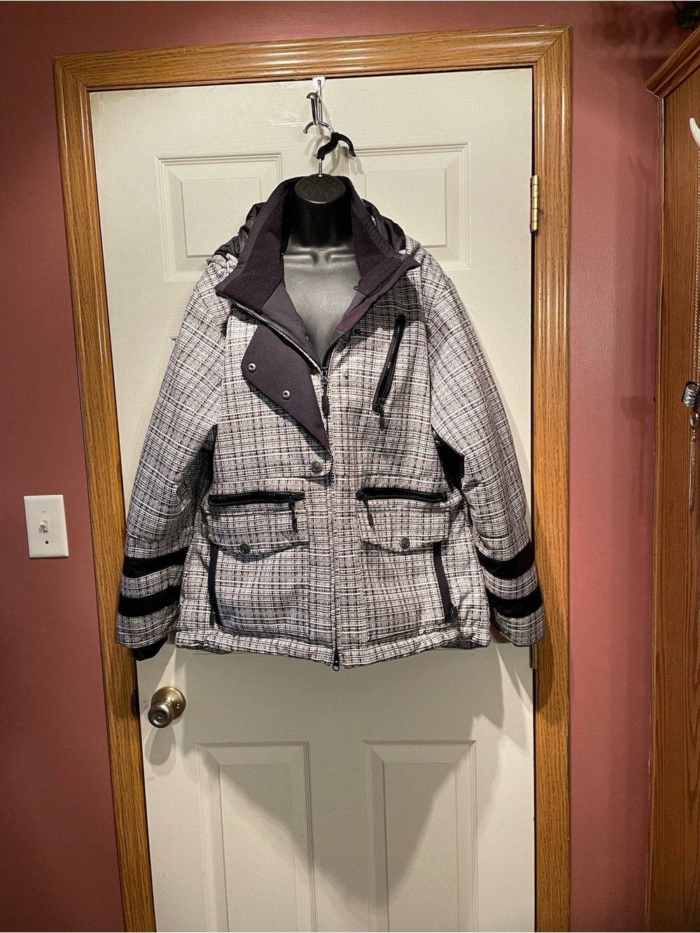 Plaid Hooded Ski Jacket in Gray and Black